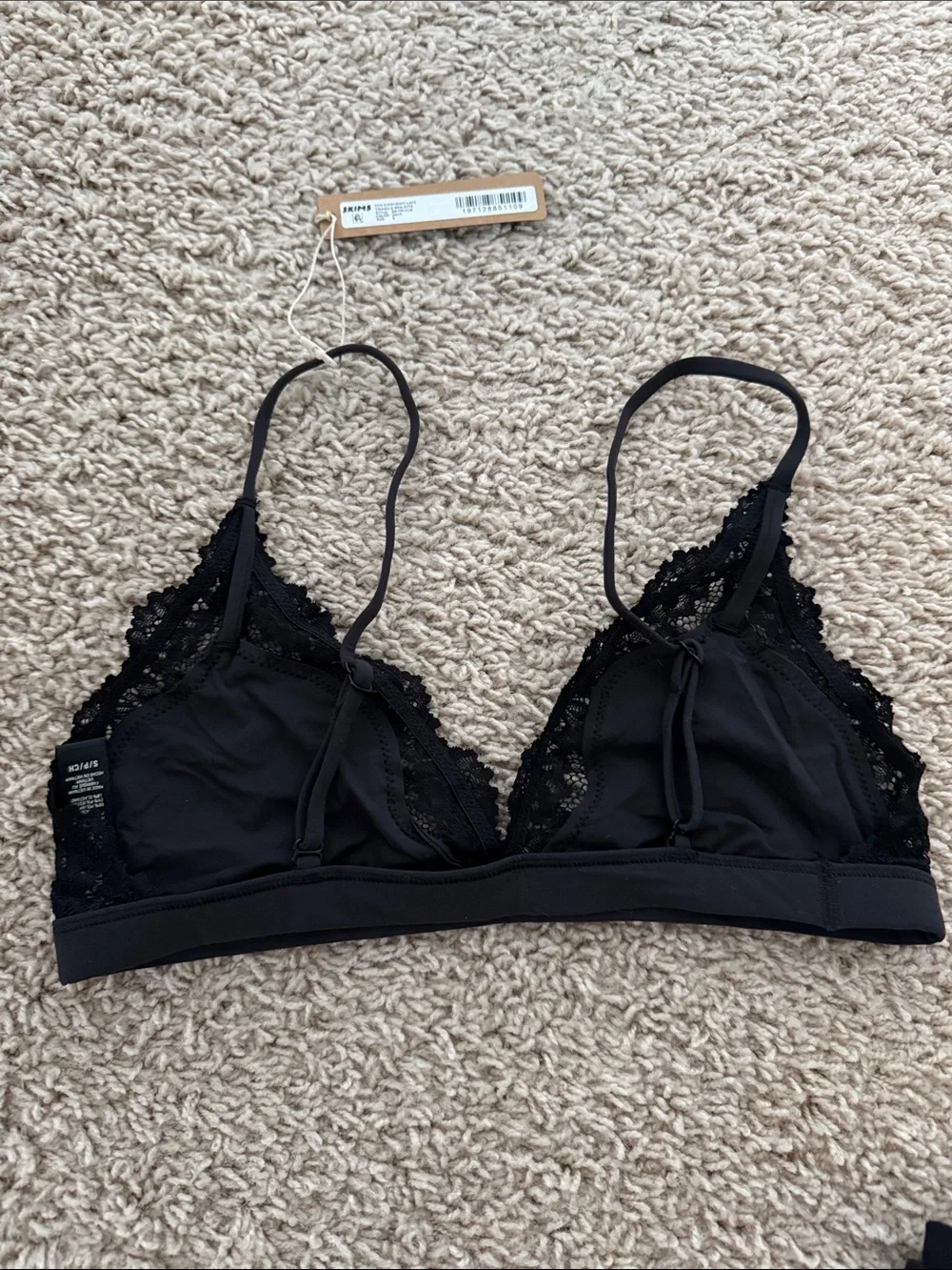 Skims Black lace bralette - Picture 2 of 3